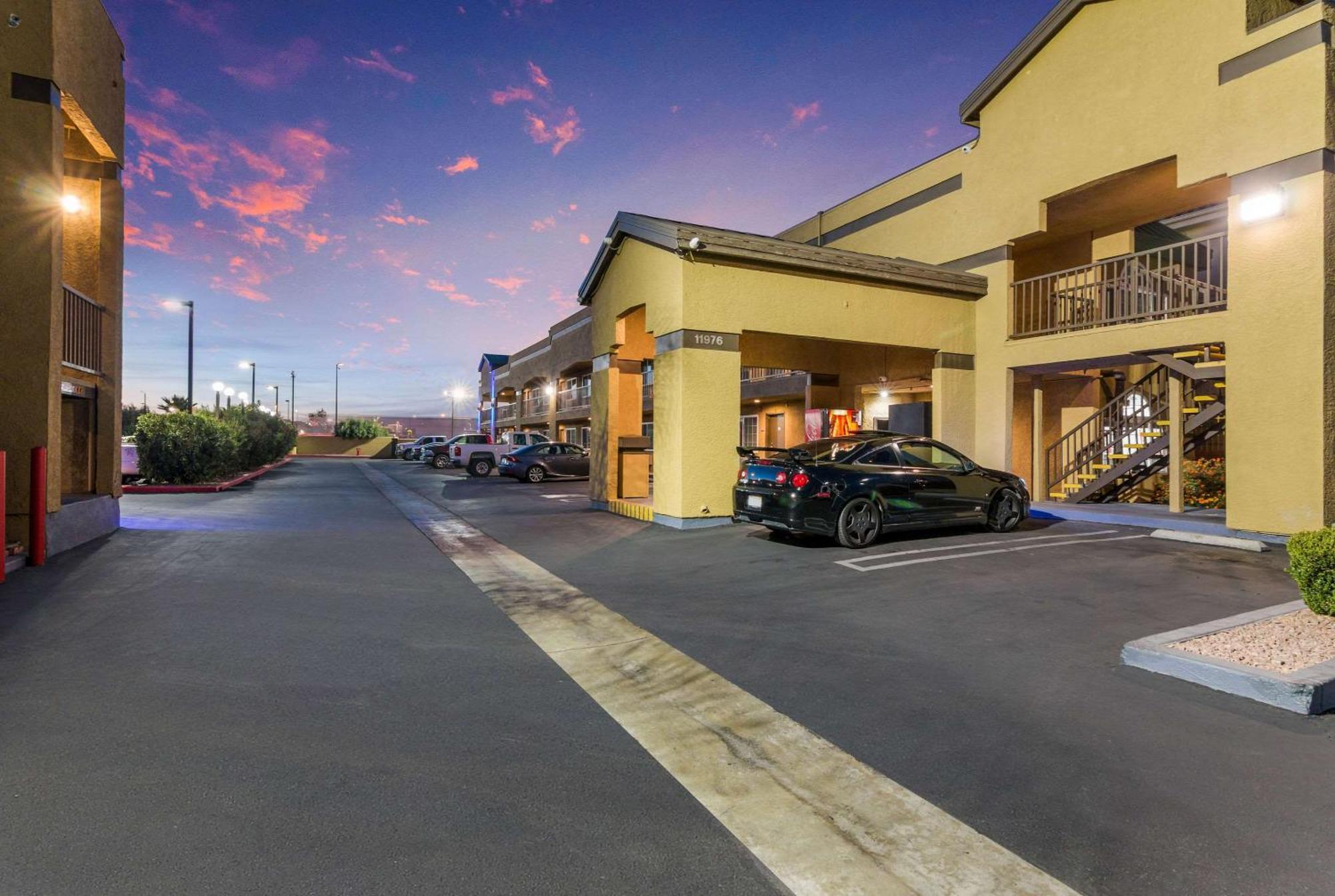 Econo Lodge Hesperia - Victorville I-15 Exteriér fotografie