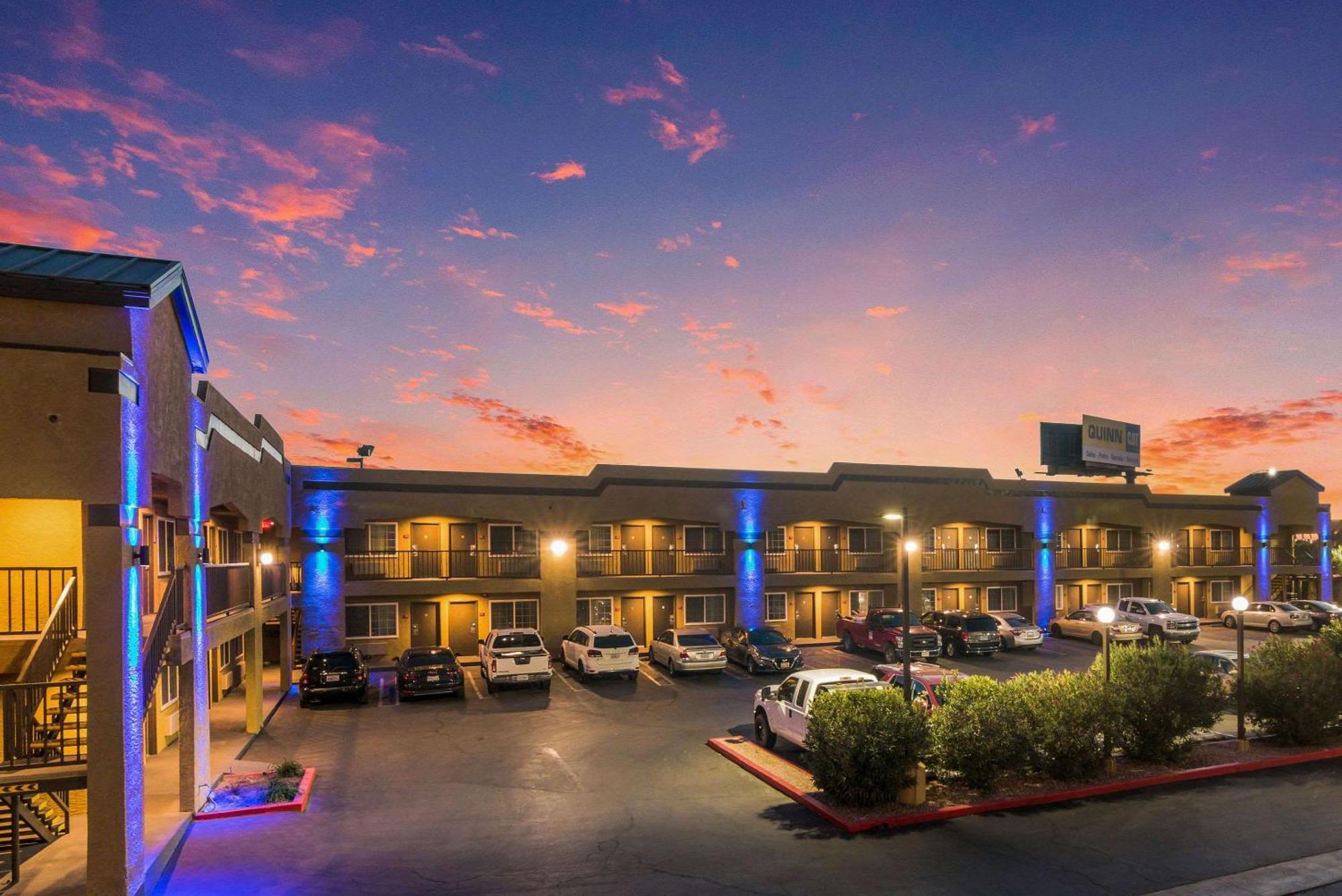 Econo Lodge Hesperia - Victorville I-15 Exteriér fotografie