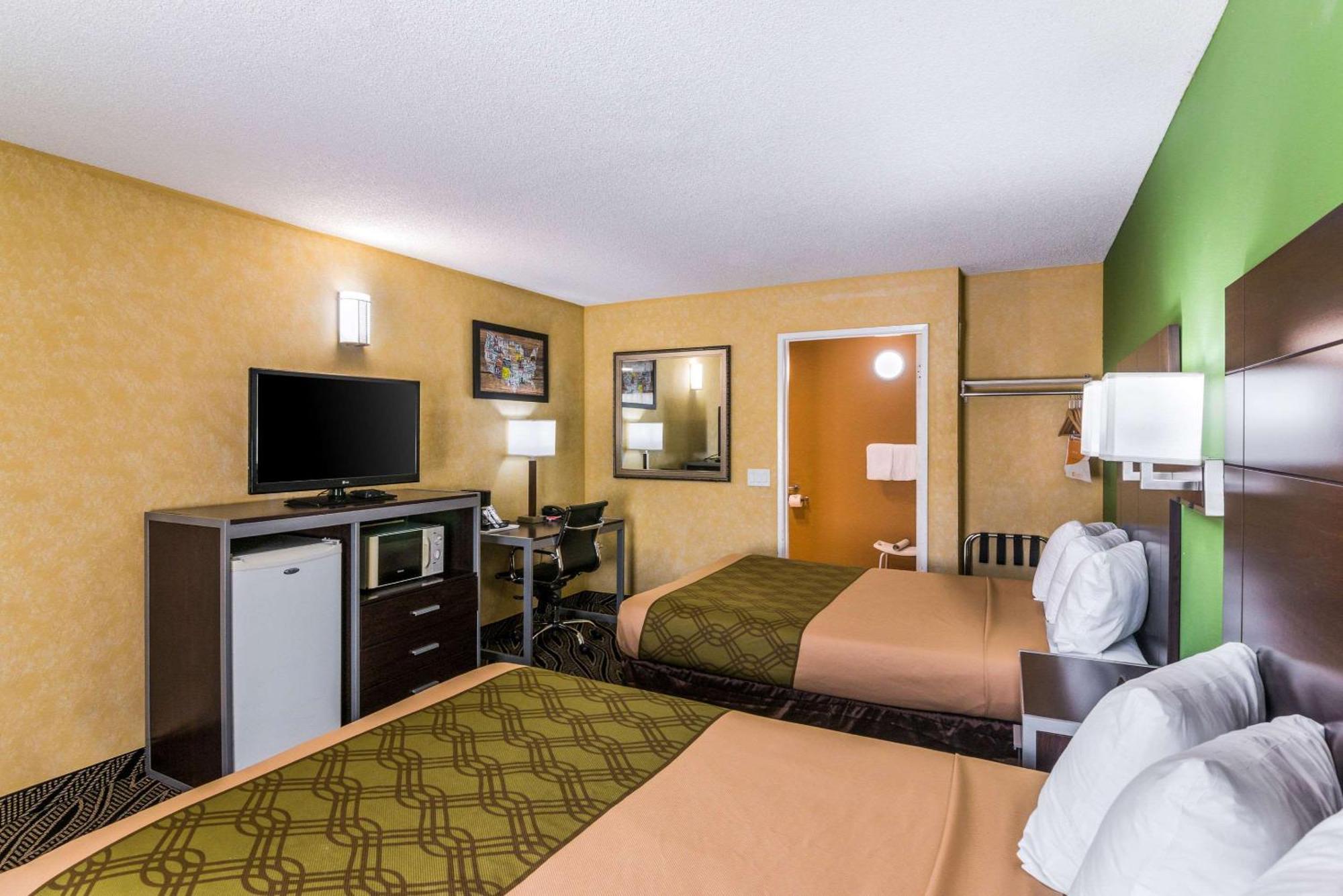 Econo Lodge Hesperia - Victorville I-15 Exteriér fotografie